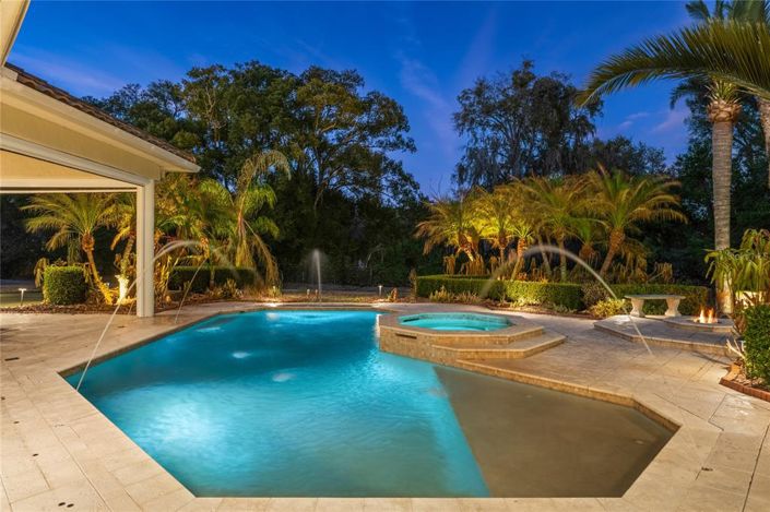 Image No.35-5 Bed House for sale