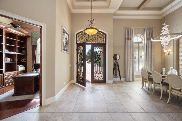 Image No.4-5 Bed House for sale