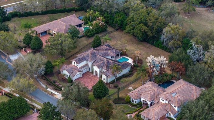 Image No.44-5 Bed House for sale