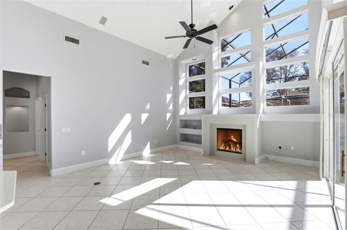 Image No.14-4 Bed House for sale