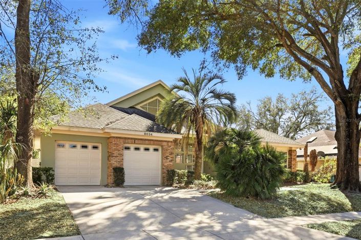 Image No.2-4 Bed House for sale