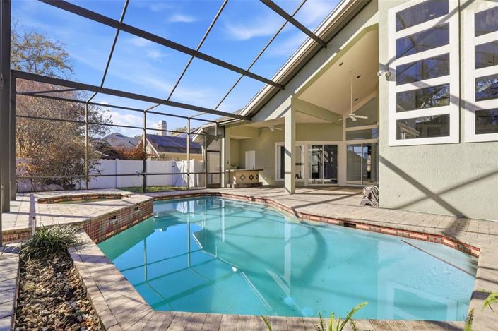 Image No.36-4 Bed House for sale