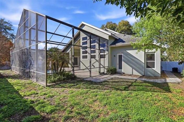 Image No.38-4 Bed House for sale