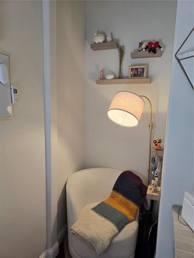 Image No.19-4 Bed House for sale