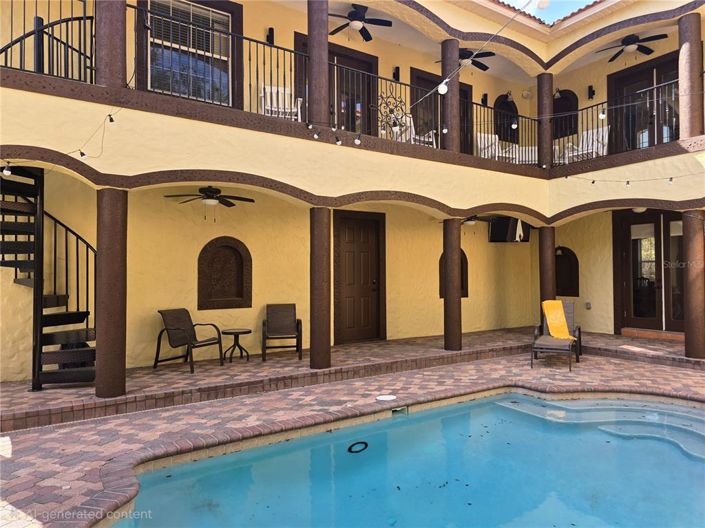 Image No.24-4 Bed House for sale