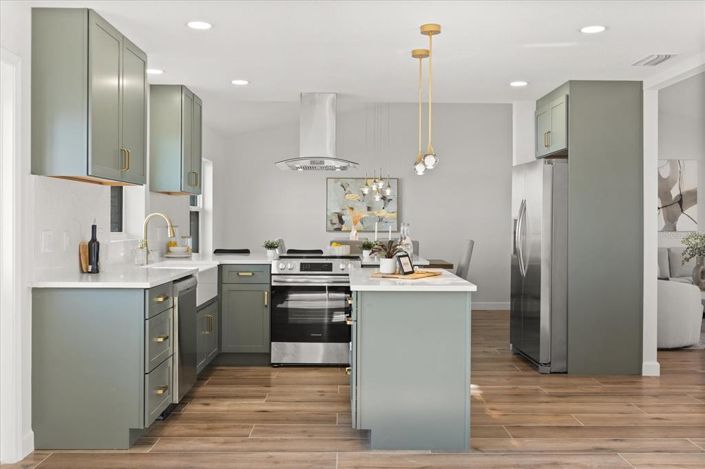 Image No.10-3 Bed House for sale