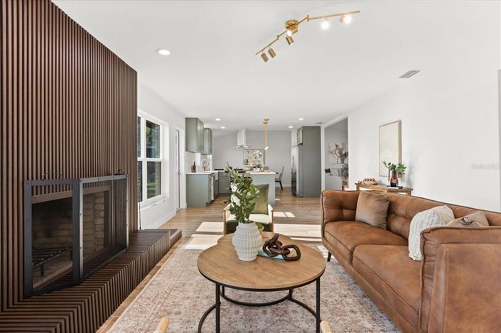 Image No.18-3 Bed House for sale