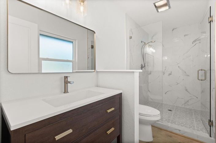 Image No.27-3 Bed House for sale