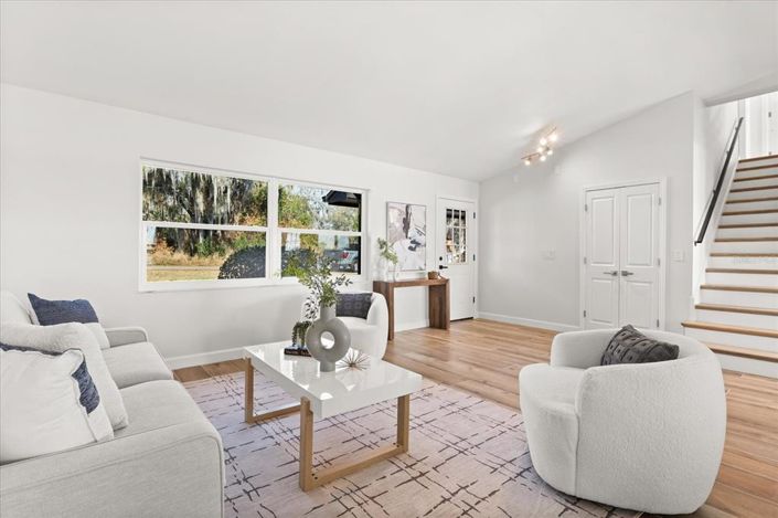 Image No.9-3 Bed House for sale