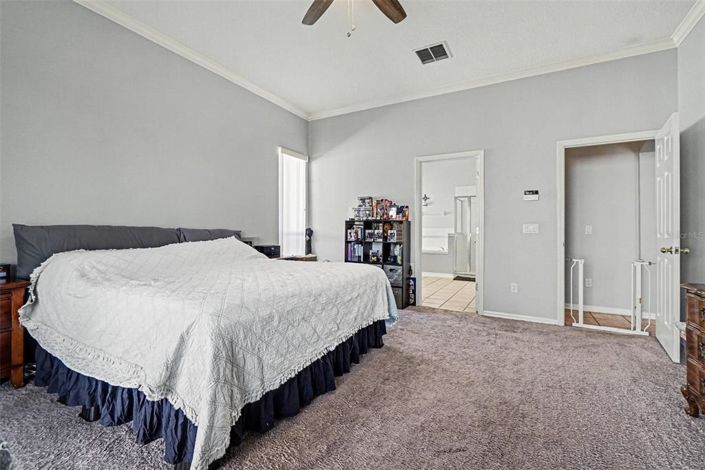 Image No.13-3 Bed House for sale