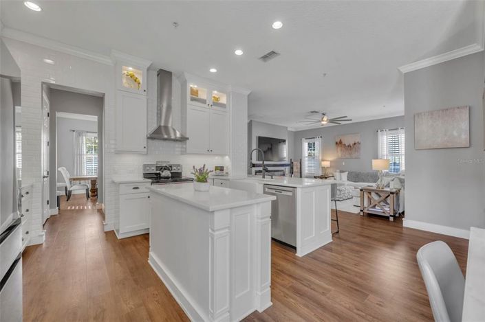 Image No.13-4 Bed House for sale