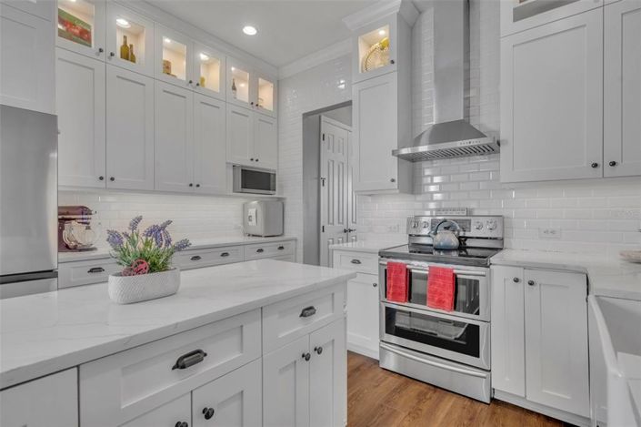 Image No.15-4 Bed House for sale