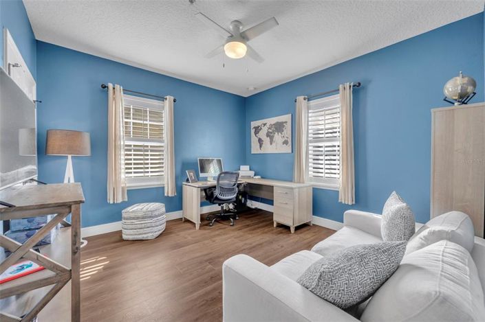 Image No.23-4 Bed House for sale