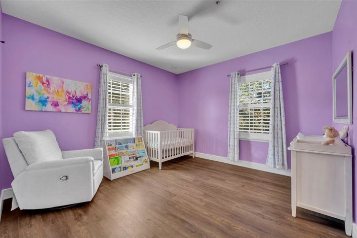 Image No.24-4 Bed House for sale