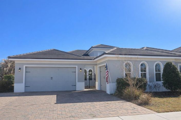 Image No.2-4 Bed House for sale