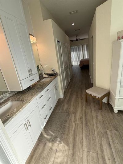 Image No.17-5 Bed House for sale