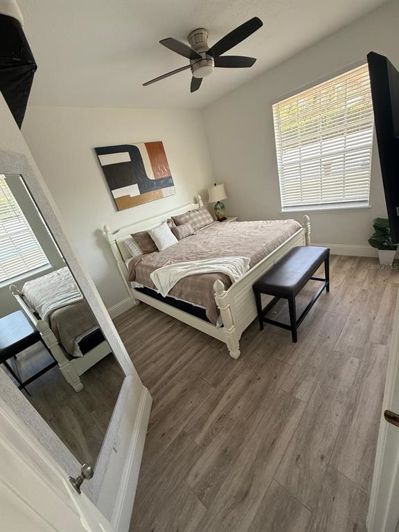 Image No.9-5 Bed House for sale