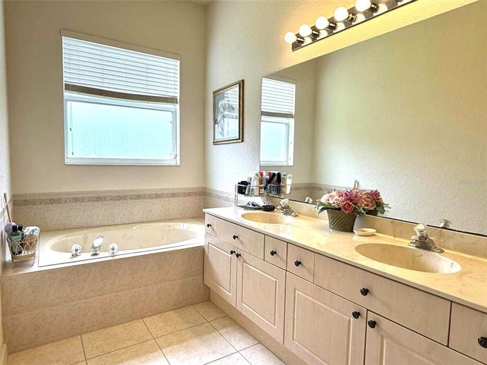 Image No.26-Maison de 4 chambres à vendre à Saint John