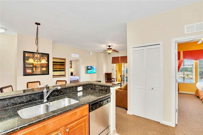 Image No.12-Appartement de 2 chambres à vendre à Saint John