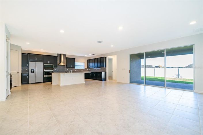 Image No.8-Maison de 4 chambres à vendre à Saint John