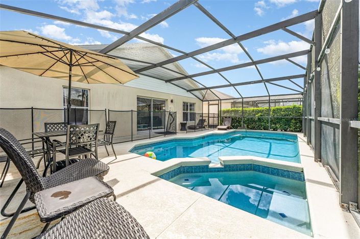 Image No.2-Maison de 4 chambres à vendre à Saint John