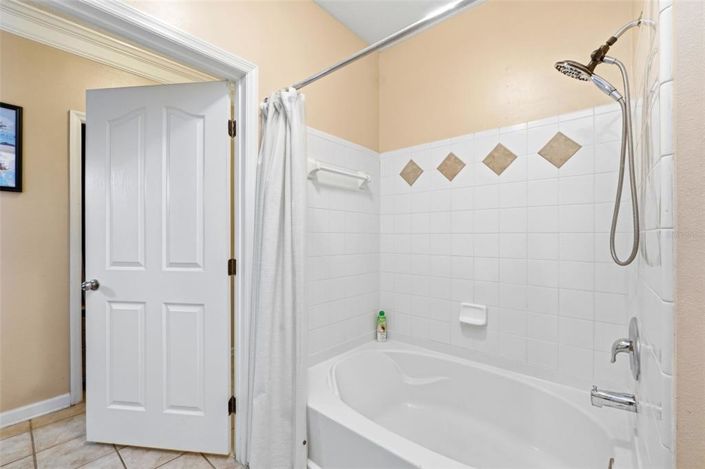 Image No.21-Appartement de 2 chambres à vendre à Saint John