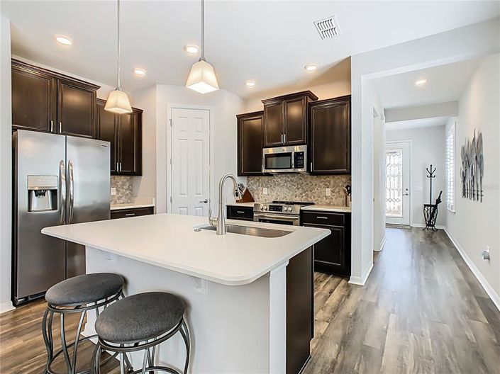 Image No.12-2 Bed House for sale