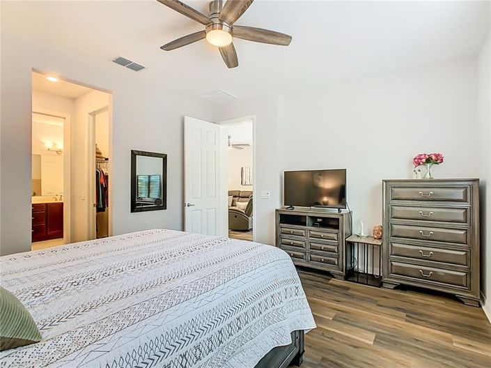 Image No.24-2 Bed House for sale