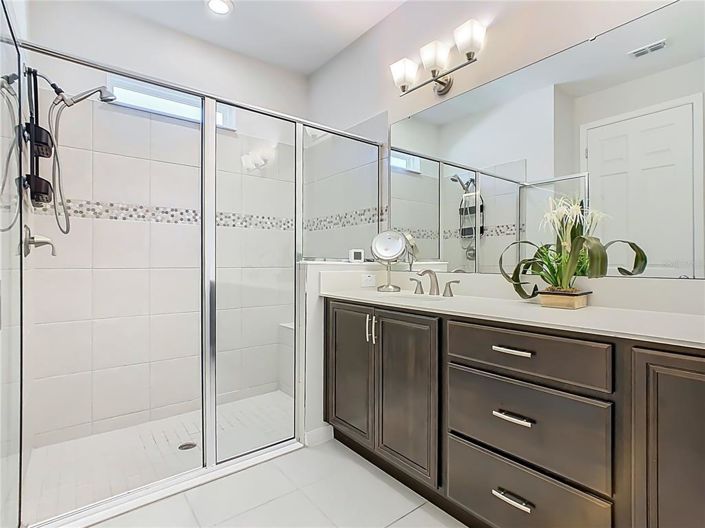 Image No.29-2 Bed House for sale