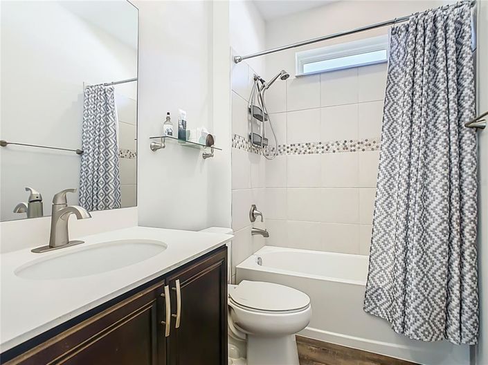 Image No.32-2 Bed House for sale