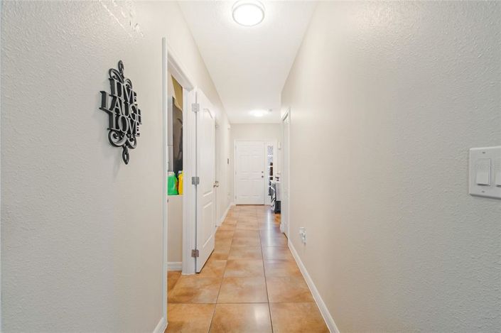 Image No.19-3 Bed House for sale