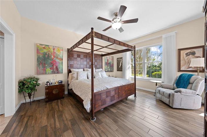 Image No.18-3 Bed House for sale