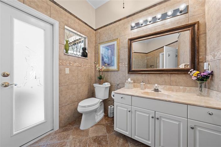 Image No.23-3 Bed House for sale