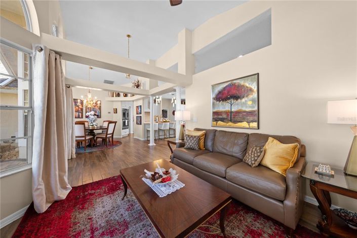 Image No.6-3 Bed House for sale