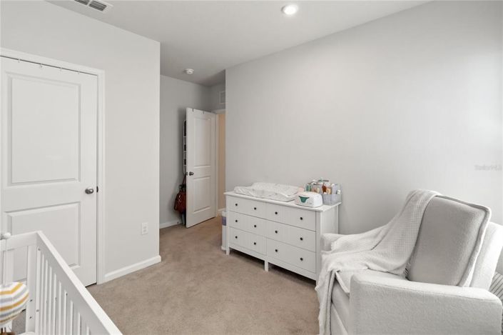 Image No.19-3 Bed House for sale