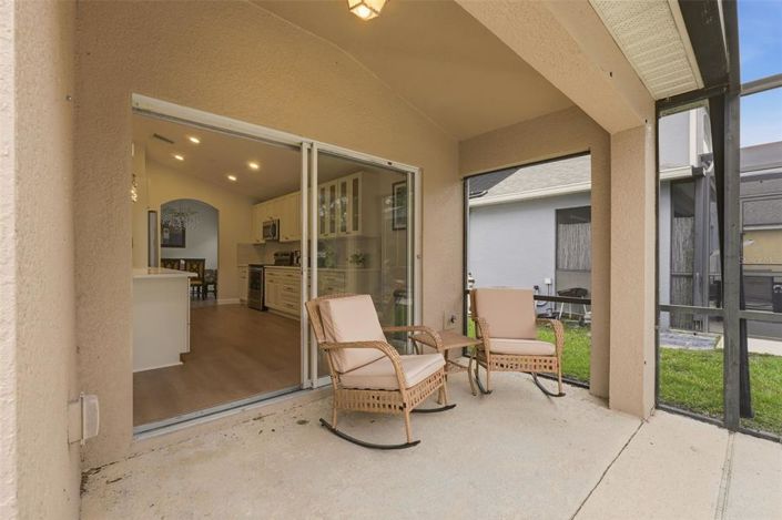 Image No.36-5 Bed House for sale