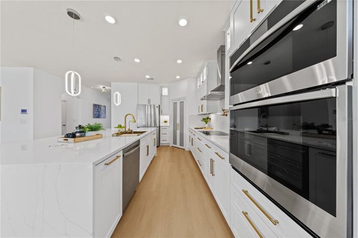 Image No.15-5 Bed House for sale