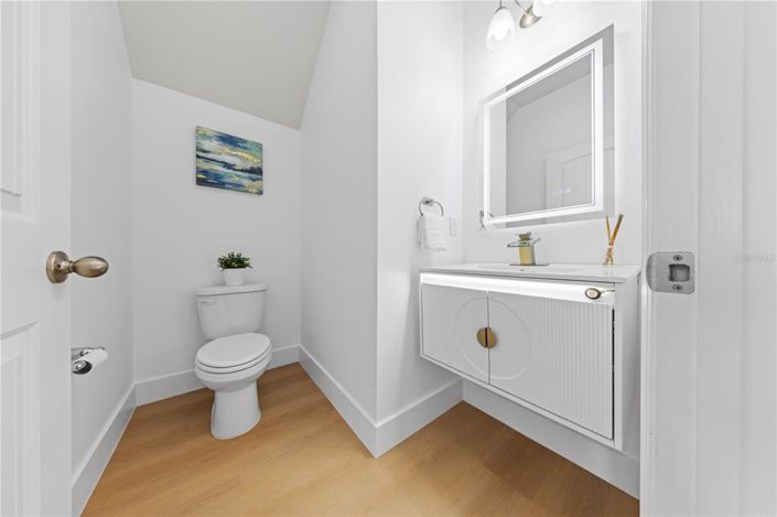 Image No.28-5 Bed House for sale