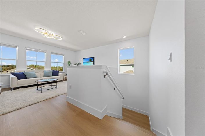 Image No.31-5 Bed House for sale