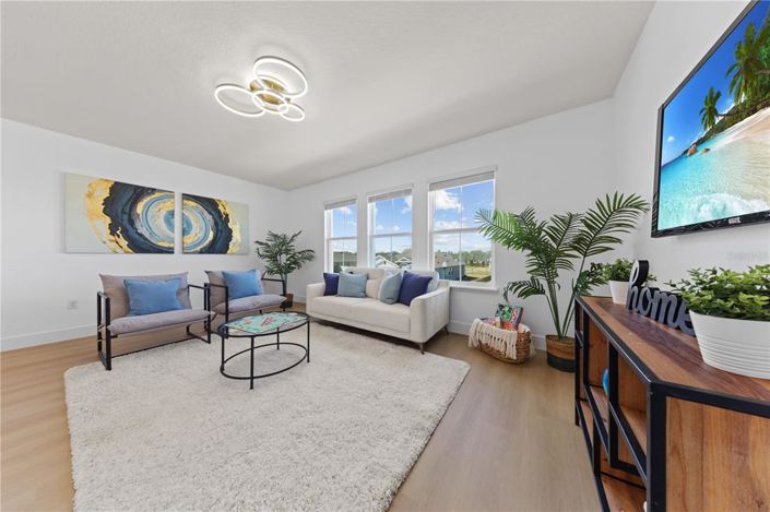 Image No.33-5 Bed House for sale