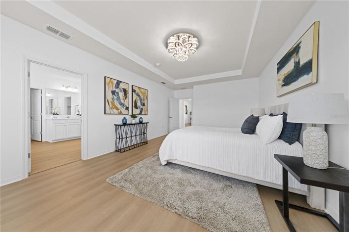 Image No.36-5 Bed House for sale