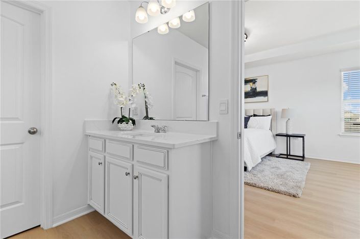 Image No.41-5 Bed House for sale