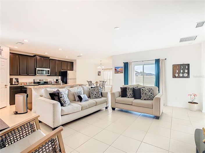 Image No.12-Maison de 4 chambres à vendre à Saint John