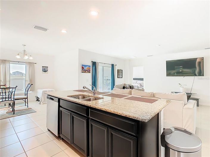 Image No.7-Maison de 4 chambres à vendre à Saint John