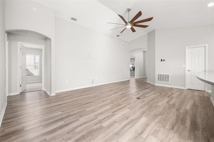 Image No.14-Maison de 4 chambres à vendre à Saint John