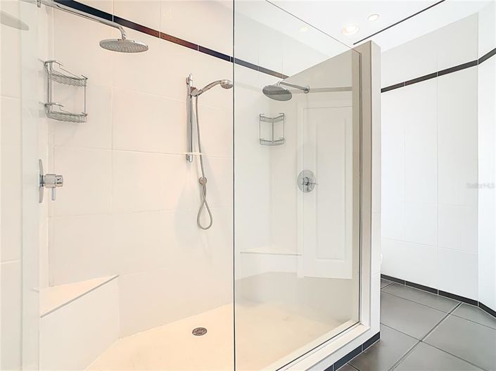 Image No.29-3 Bed House for sale