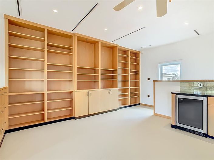 Image No.32-3 Bed House for sale