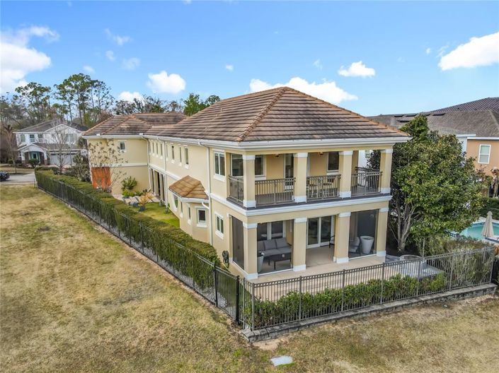 Image No.52-3 Bed House for sale