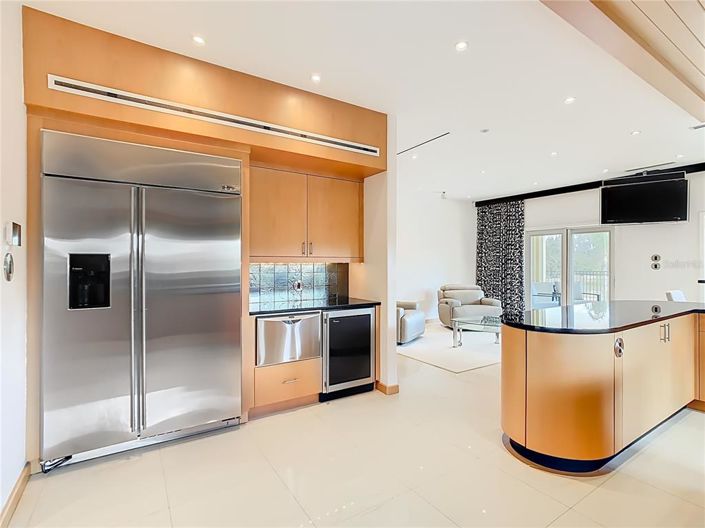 Image No.9-3 Bed House for sale