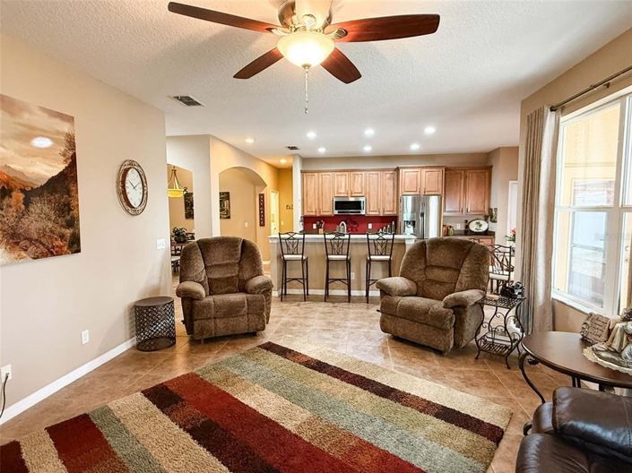 Image No.26-4 Bed House for sale